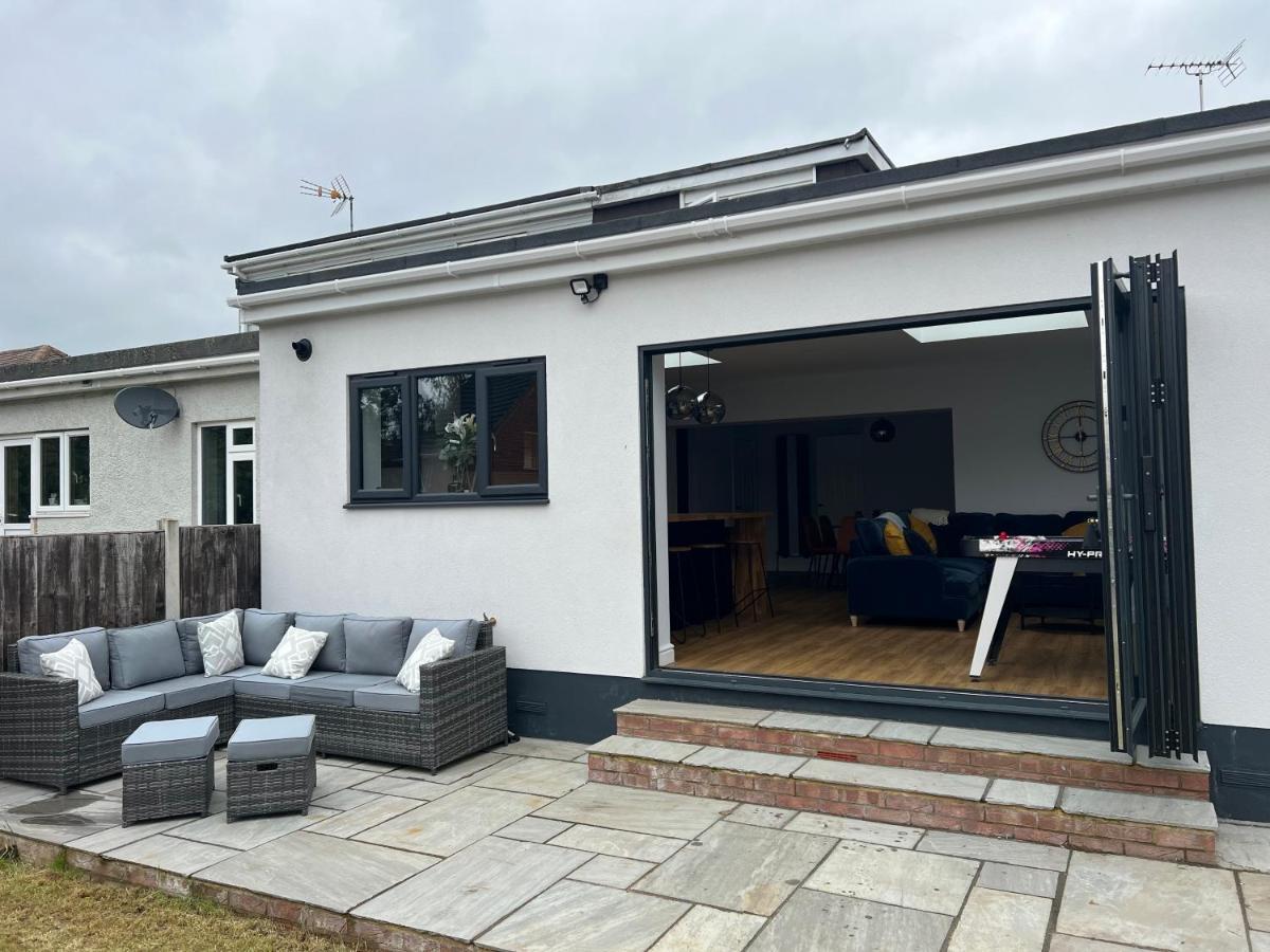 3 Bed Luxury Open Plan Living Villa Rayleigh Exterior foto