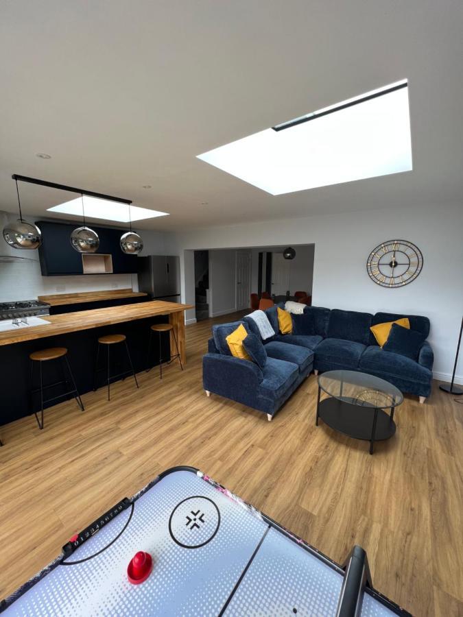 3 Bed Luxury Open Plan Living Villa Rayleigh Exterior foto